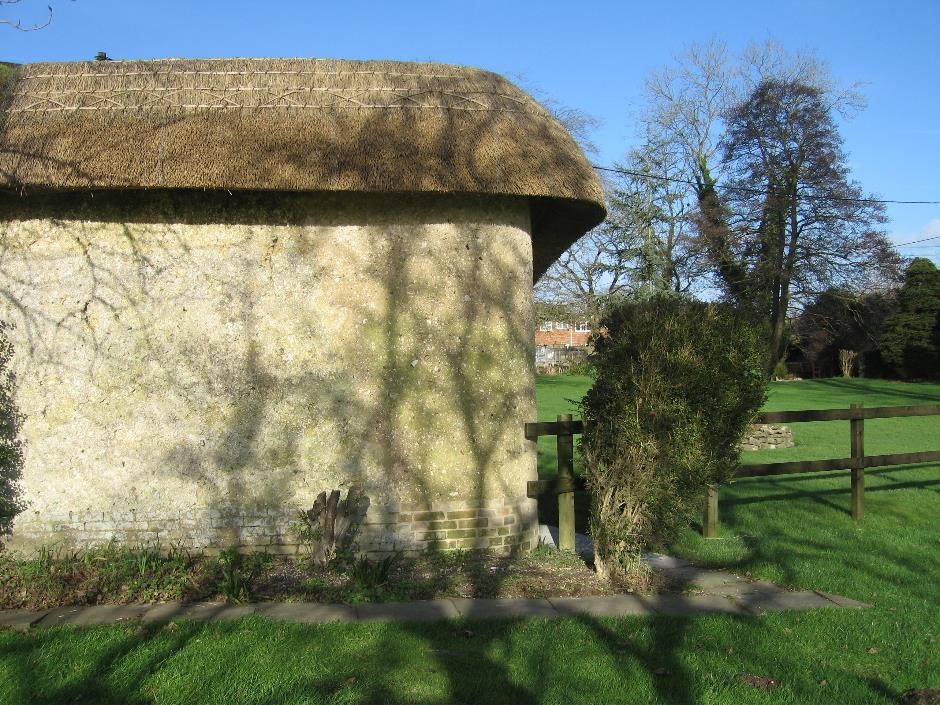 Cob wall crack repair